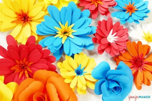 Paper Flower Wreath | Cricut Explore | Handmade Paper Flowers | Easy Home Decor | DIY