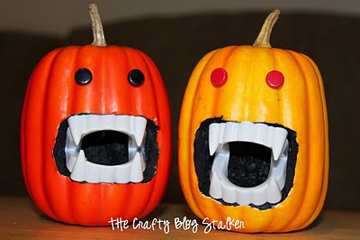 How to Make Vampire Pumpkins for Halloween - The Crafty Blog Stalker