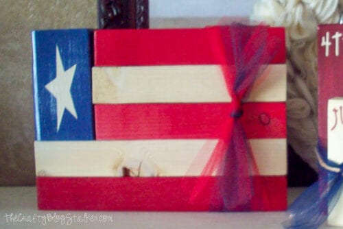 the finished wood american flag 