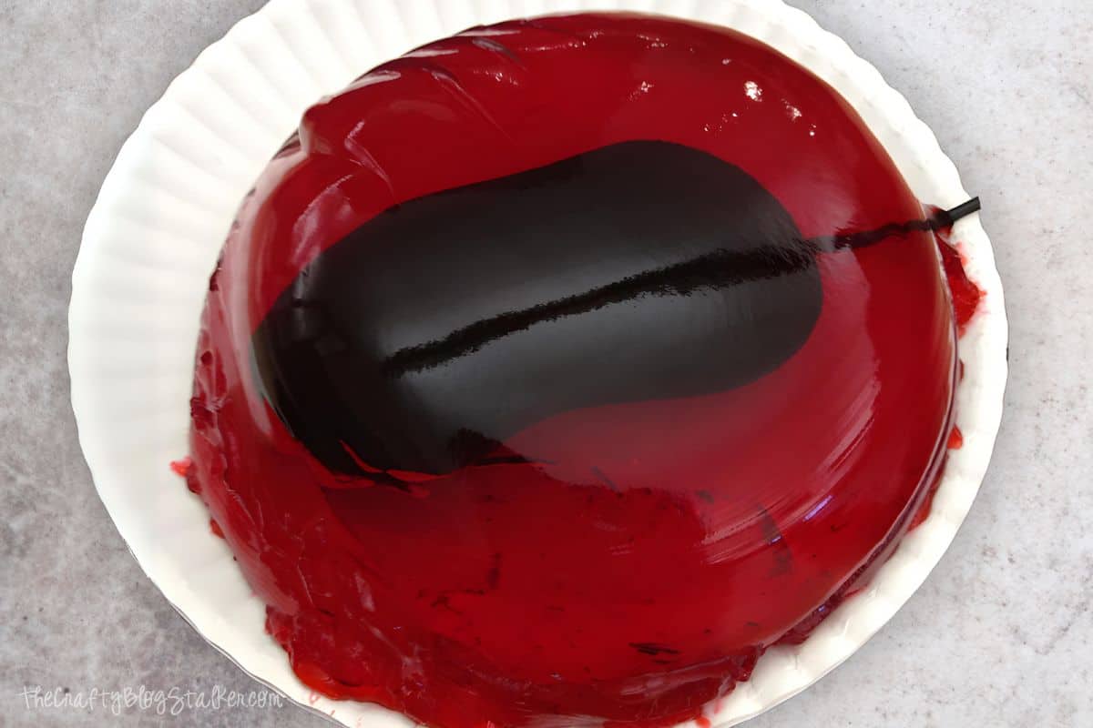 Mouse suspended in Jello.