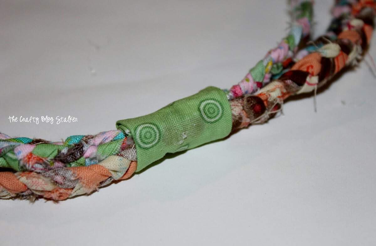 No-Sew Braided Fabric Necklace Tutorial | The Crafty Blog ...
