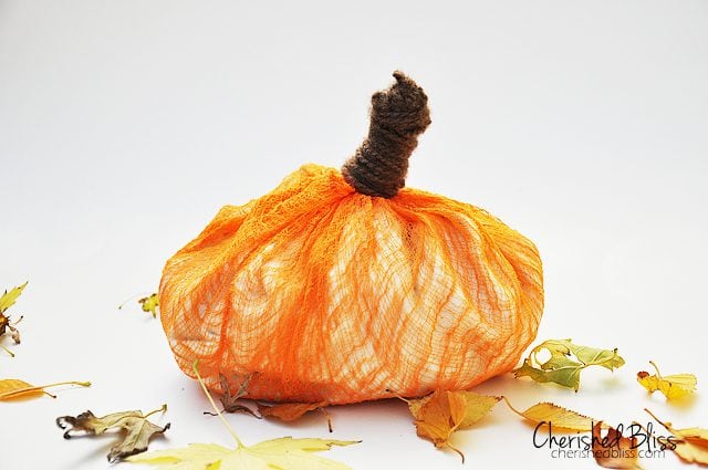 Dyed Cheesecloth Pumpkin // Cherished Bliss #pumpkin #tutorial