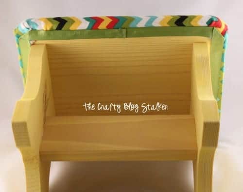 How to Make a DIY Chevron Footrest | The Crafty Blog Stalker