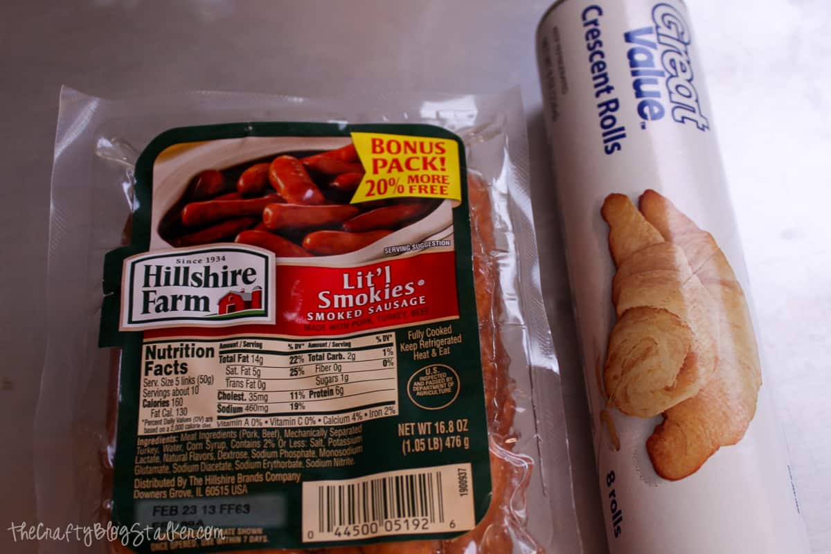 Lil' Smokies and a tube of crescent rolls.