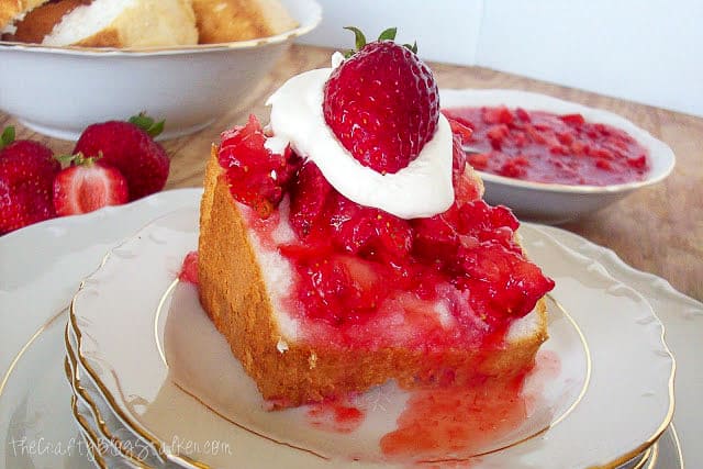 angel food cake with strawberry sauce and whipped topping
