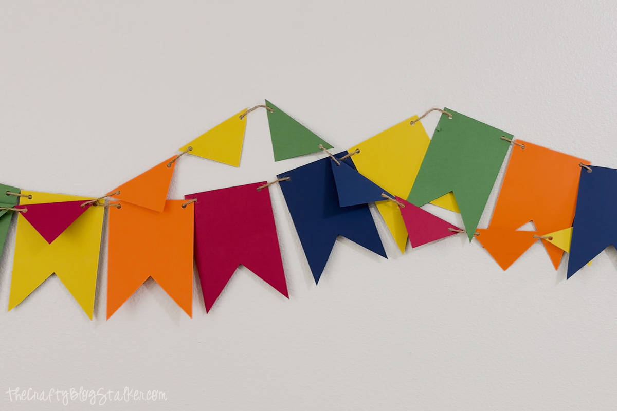 diy triangle flag banner