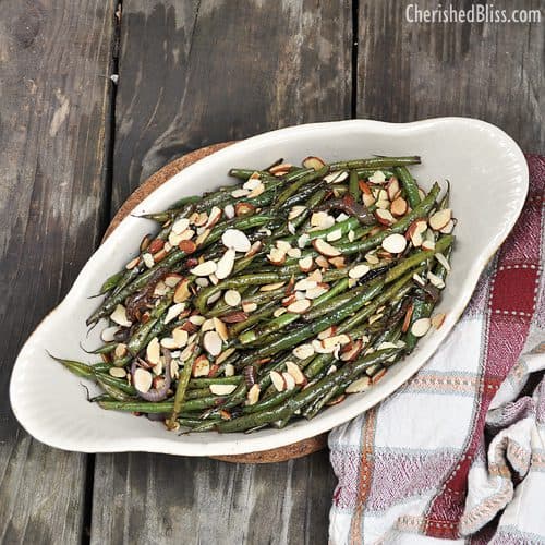 A great recipe for Sauteed French Green Beans with Toasted Almonds