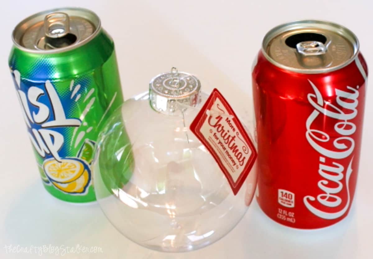 How to Make a Soda Can Christmas Ornament, a tutorial featured by top US craft blog, The Crafty Blog Stalker.