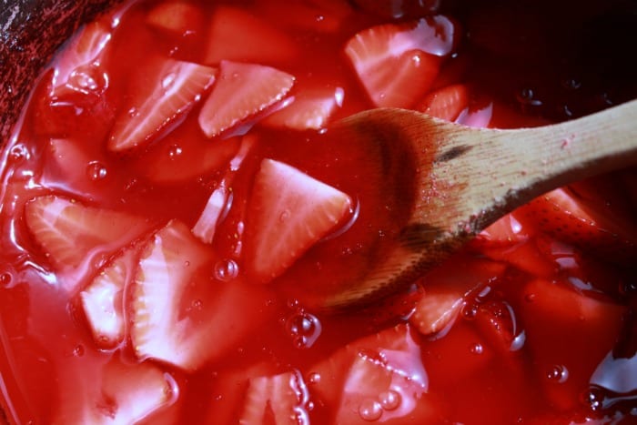 Fresh strawberry slices stirred into strawberry filling.
