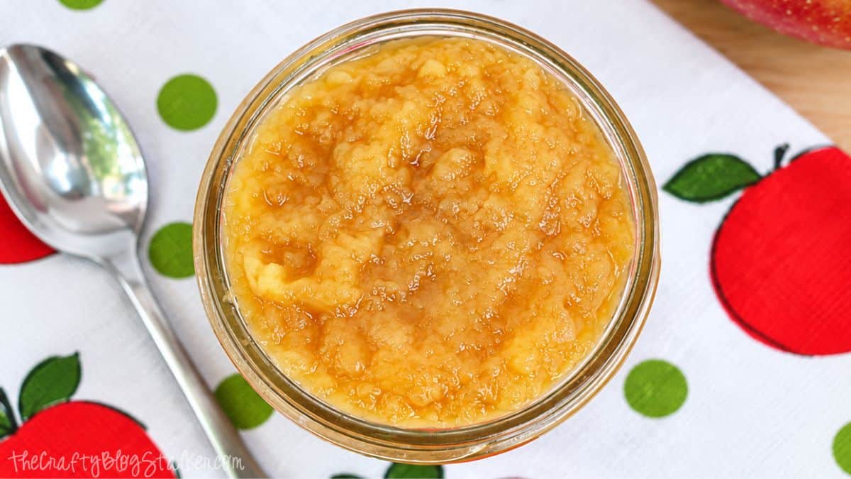 Easy Homemade Unsweetened Applesauce Recipe