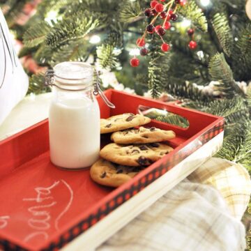 Make this easy Santa Cookie Tray to keep Santa's cookies and milk safe and sound!