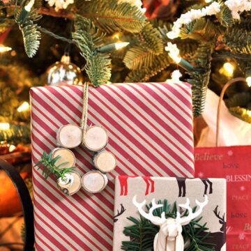 Get creative with your Christmas Presents with these Rustic Gift Wrap Ideas via cherishedbliss.com
