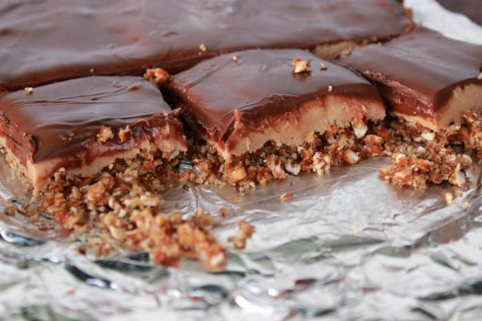 Peanut Butter Chocolate Pretzel Bars 3