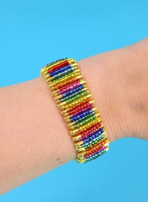 rainbow beaded safety pin bracelet tutorial