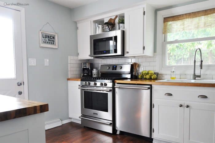 With this tutorial you will learn how to cut down a cabinet and alter the appearance so you can get the look you want, without major kitchen renovations! Save money and DIY! 