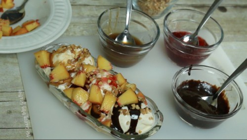 image of creating a fresh peach ice cream sundae