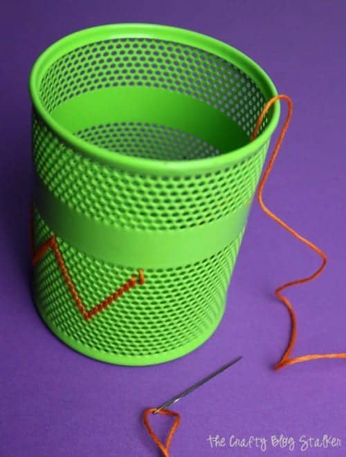 How to Make a Stitched Pencil Holder, a tutorial featured by top US craft blog, The Crafty Blog Stalker.