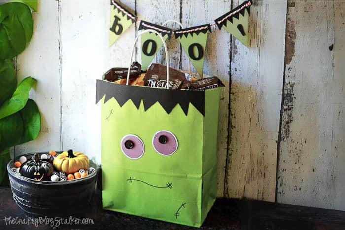 DIY neighbor Boo Basket.