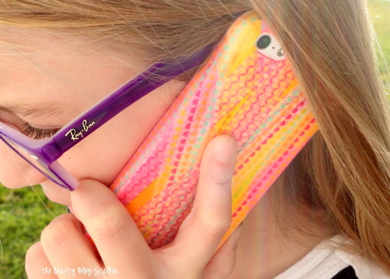 How to Make a Washi Tape Cell Phone Cover, a tutorial featured by top US craft blog, The Crafty Blog Stalker.