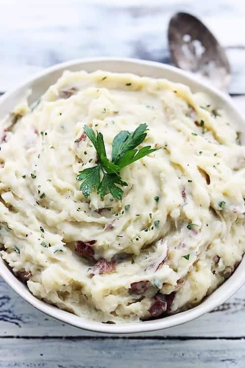 Slow Cooker Butter Garlic Herb Mashed Potatoes 