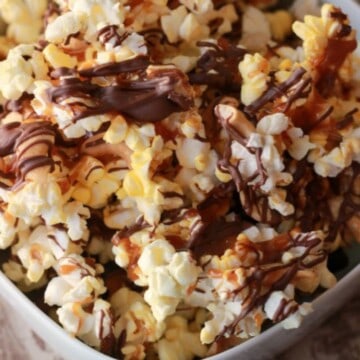 chocolate caramel popcorn crunch 2