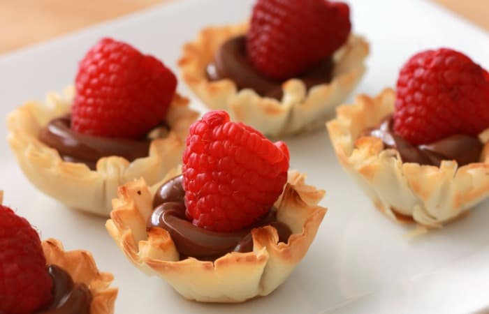 Simple Nutella and Raspberry Fillo Cups - The Crafty Blog Stalker