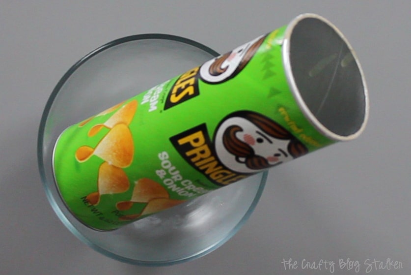 image of using a pringles can as a soap mold 
