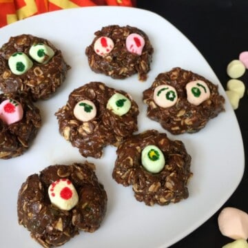 How to Make No-Bake Nutella Monster Cookies Kids Love to Make | Easy DIY Craft Tutorial Idea | Dessert | Halloween Treats | marshmallows