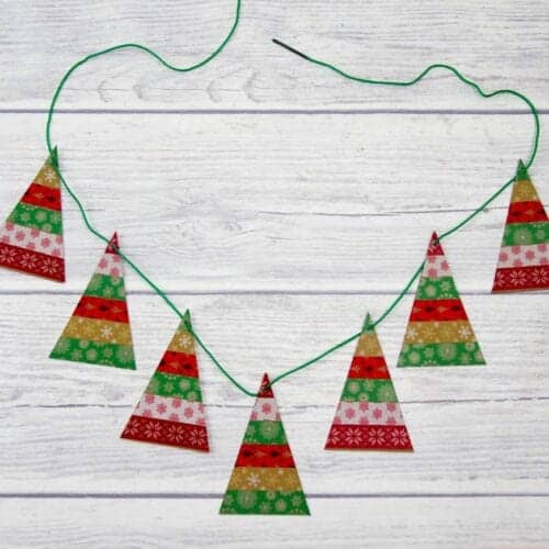 Washi Tape Christmas Ornaments that Young Kids Can Make