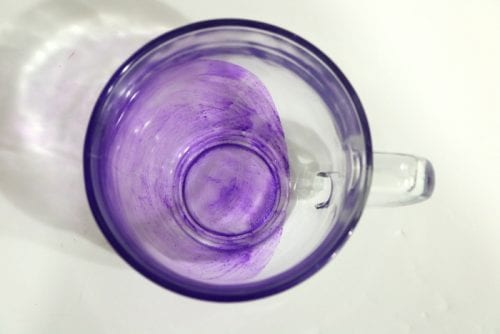 https://thecraftyblogstalker.com/wp-content/uploads/2017/02/glass-painted-cups-4-500x334.jpg