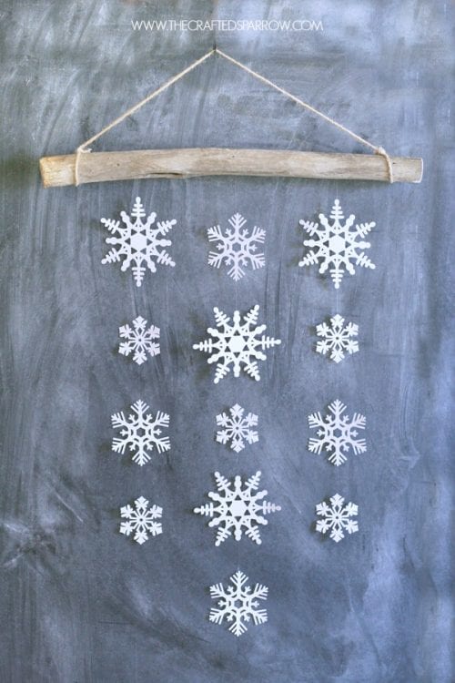 Winter Snowflake Crafts | Handmade | Home Decor | Christmas | Snow | Holidays | Easy DIY Craft Tutorial Ideas