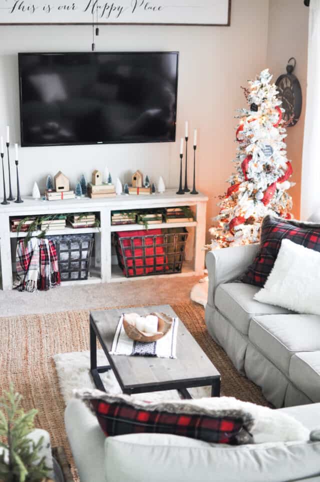 Simple Christmas Living Room Home Tour - The Crafty Blog Stalker