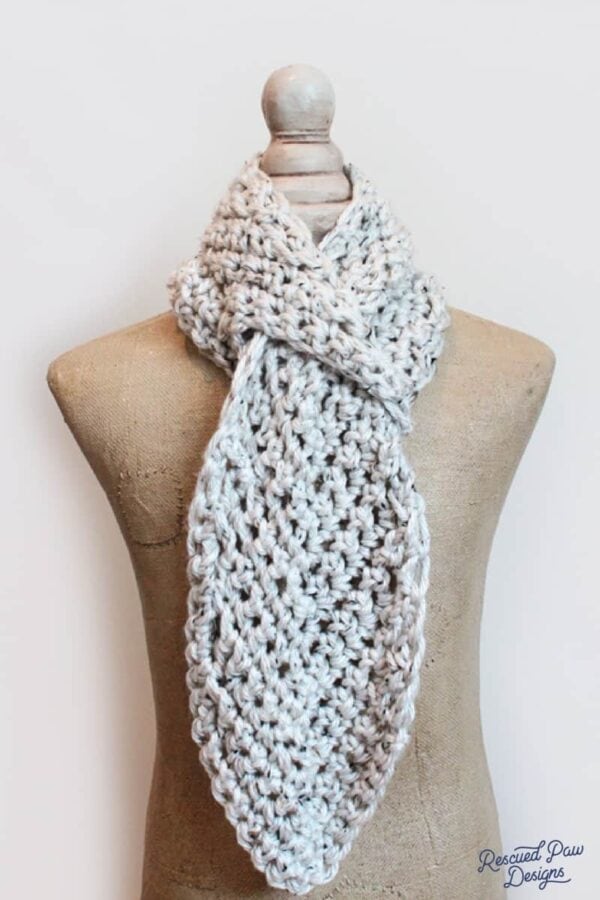 Warm Up with 20 Handmade Scarf Tutorials and Patterns