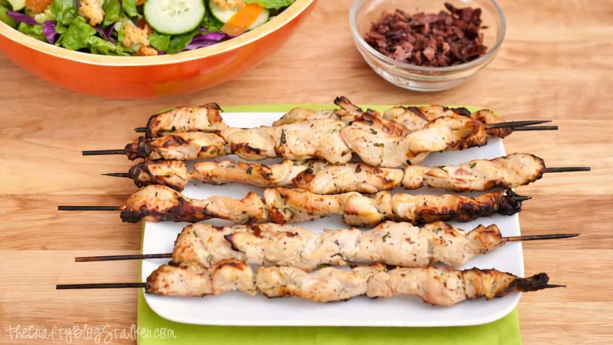 Have a fun filled friends or family cookout planned? Here is a list of the BEST Summer Recipes for a cookout that are sure to leave you and everyone around you drooling! 