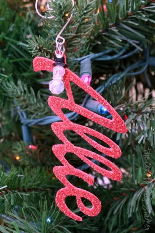 How to Make Personalized Name Ornaments with Cricut, a tutorial featured by top US craft blog, The Crafty Blog Stalker.