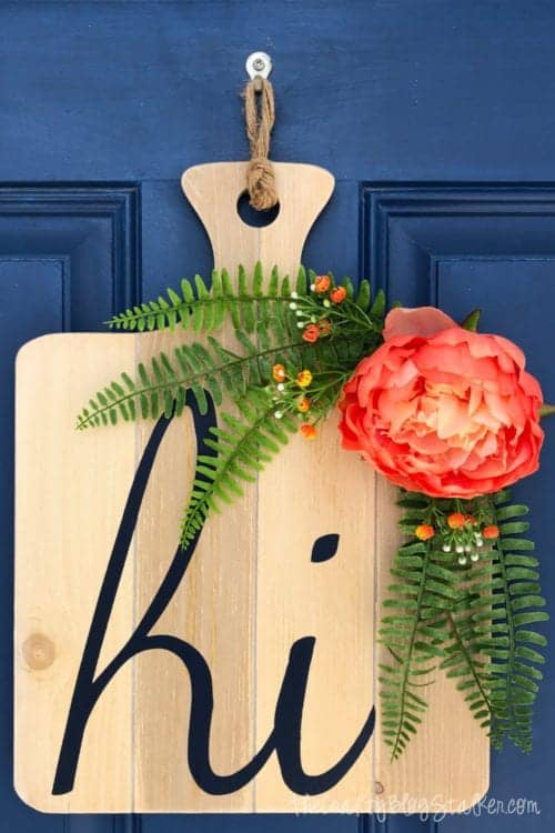 How to Make a Modern Front Door Decor Door Hanger, a Cricut tutorial featured by top US craft blog, The Crafty Blog Stalker.