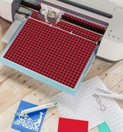 How to Use Cricut Infusible Ink featured by top US craft blog, The Crafty Blog Stalker