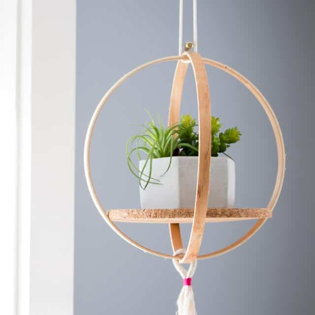 Hanging Shelf.