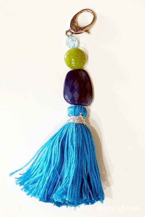 How to Make a DIY Tassel Keychain, a tutorial featured by top US craft blog, The Crafty Blog Stalker.