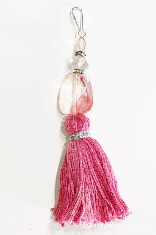 How to Make a DIY Tassel Keychain, a tutorial featured by top US craft blog, The Crafty Blog Stalker.