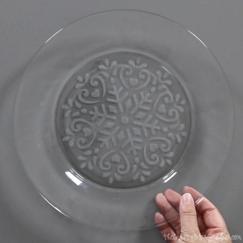 How to Make Glass Etched Christmas Cookie Plates, a tutorial featured by top US craft blog, The Crafty Blog Stalker.