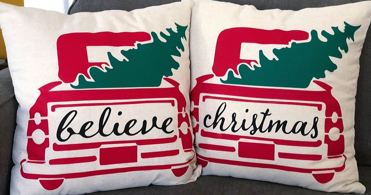 How to Make a DIY Holiday Throw Pillow 