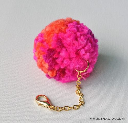 Make Your Own Giant Pom Pom Keychain - Video - Persia Lou