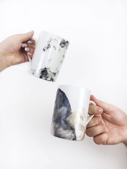 20 Fun DIY Coffee Mugs featured by top US craft blog, The Crafty Blog Stalker: DIY Marbled Mugs