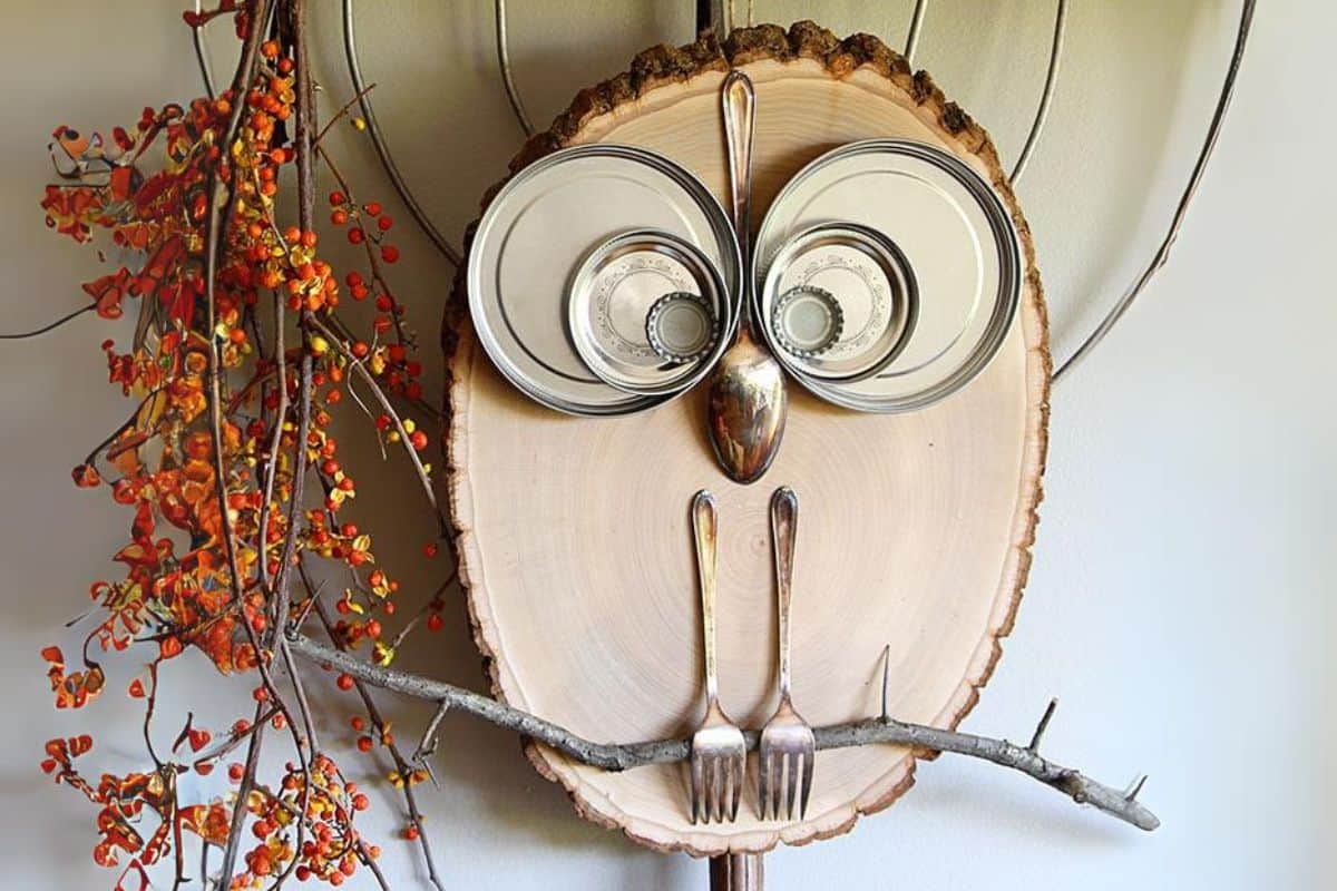 DIY Wood Slice Owl.