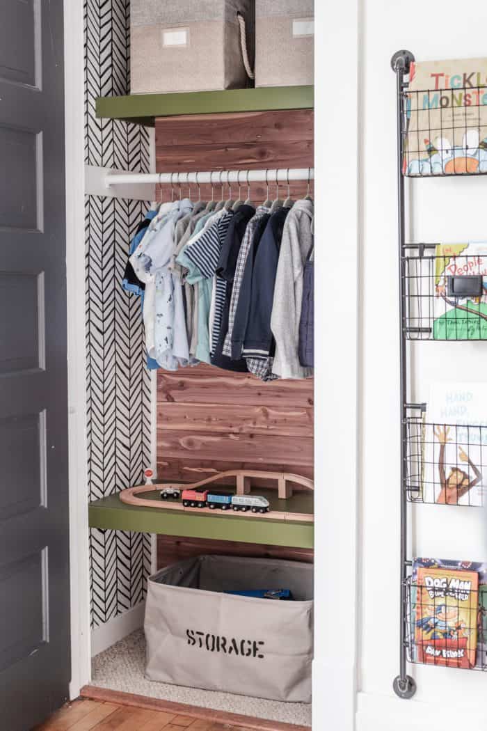 Kids Closet Makeover