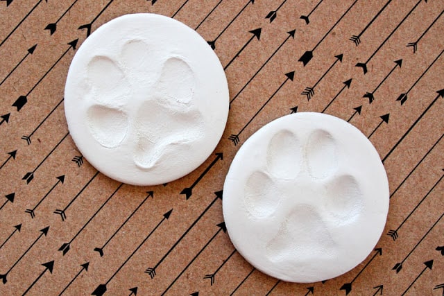 DIY Dog Paw Prints.