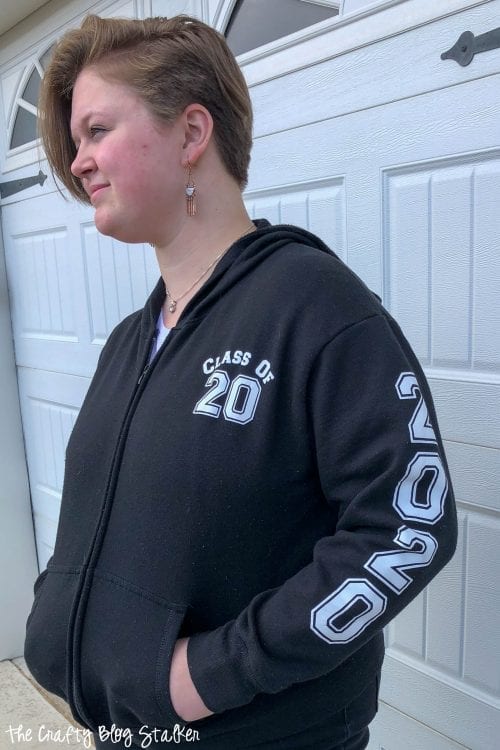 How to Make a DIY Senior Hoodie, a Cricut tutorial featured by top US craft blog, The Crafty Blog Stalker.