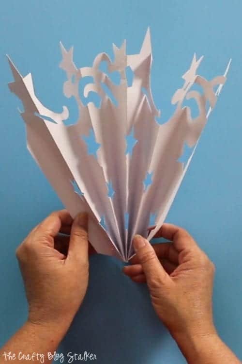 accordion folded paper for the Large DIY Patriotic Paper Rosette with Cricut