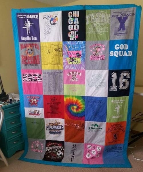 20 Handmade DIY Graduation Gifts, featured by top US craft blog, The Crafty Blog Stalker: Memory Tshirt Quilt
